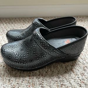 Dansko XP Clogs